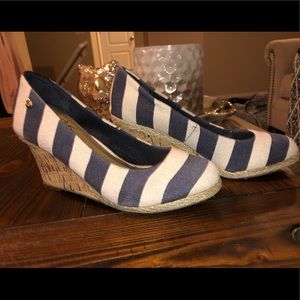 Life Stride striped wedge heels